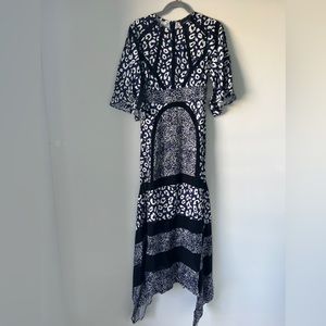 Bcbg Cheetah Satin Maxi Dress with Flutter Sleeves BRAND NEW